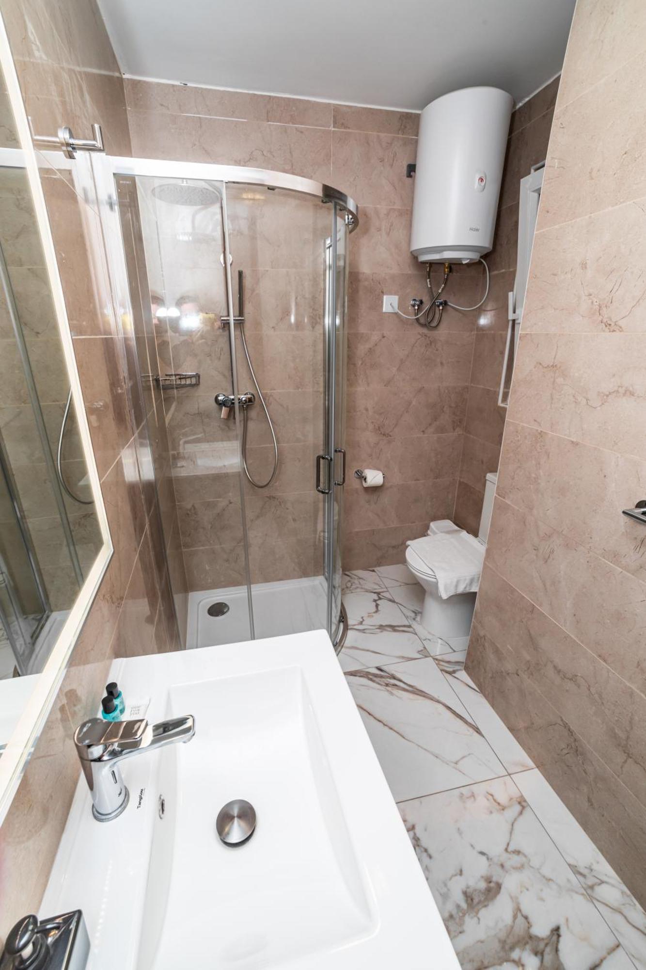 New, Stylish And Modern 1Br Apartment St. Paul's Bay Buitenkant foto